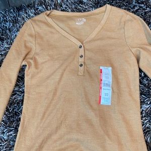 Time and tru long sleeve shirt